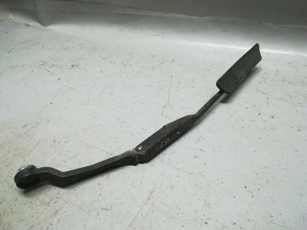 Щеткодержатель к Mazda Xedos 6 1996