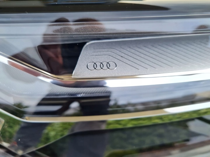 Фара правая к Audi Q5 2020