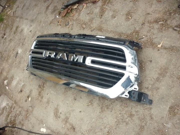 Решетка радиатора к Ram 1500 2018