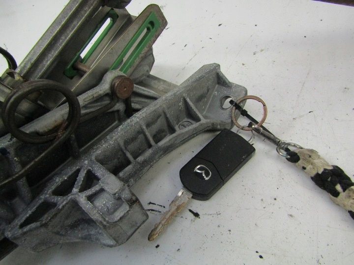 Рулевая колонка к Mazda 3 2003