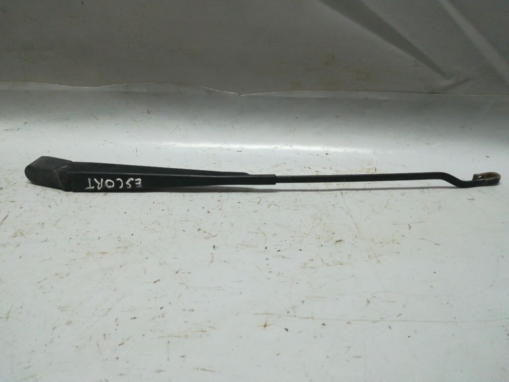 Щеткодержатель к Ford Escort 1996