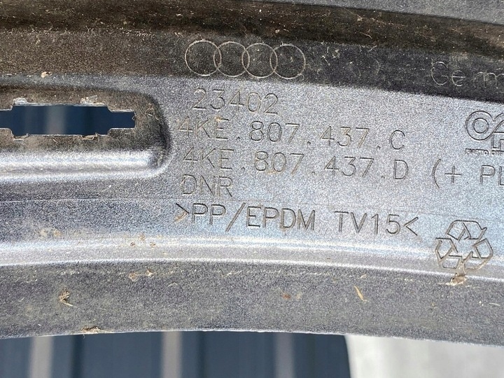 Бампер передний к Audi e-tron S 2020