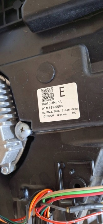 Фара правая к Nissan Leaf 2010