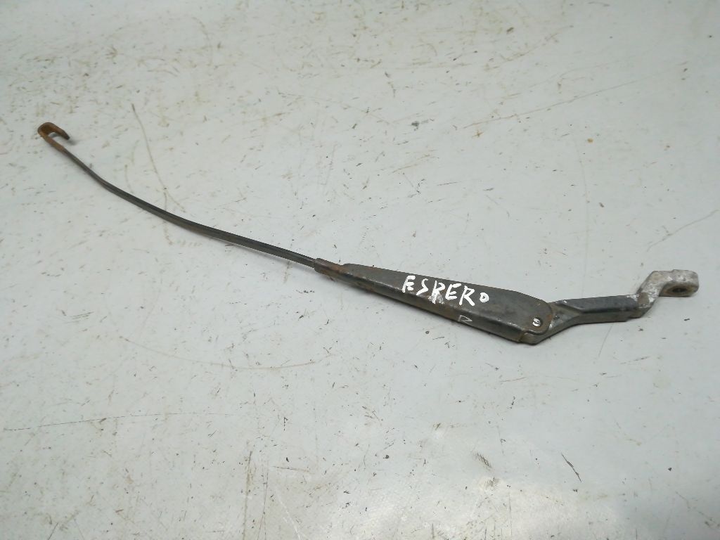 Щеткодержатель к Daewoo Espero 1995