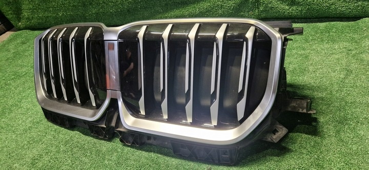 Решетка радиатора к BMW X1 2022