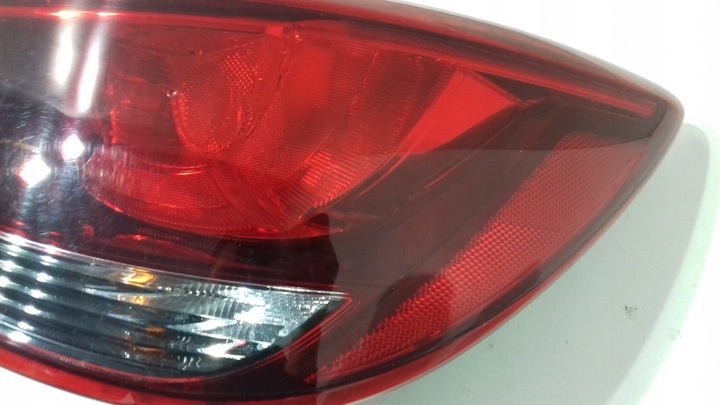 Фонарь задний правый к Mazda 2 2007