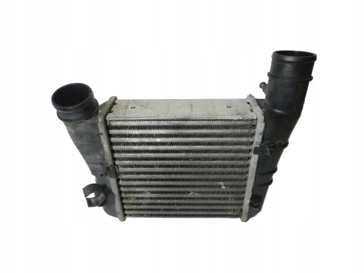 Интеркулер к Audi A4 2004