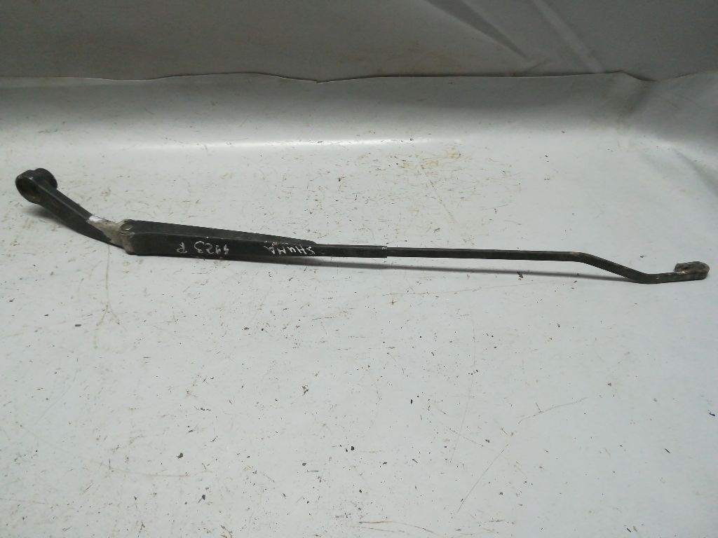 Щеткодержатель к Kia Shuma 1999