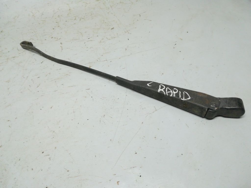 Щеткодержатель к Renault Rapid 1996