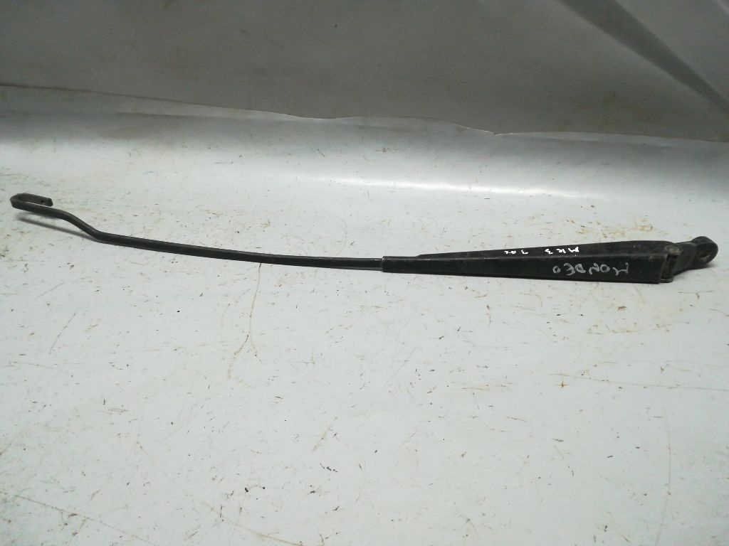 Щеткодержатель к Ford Mondeo 1998