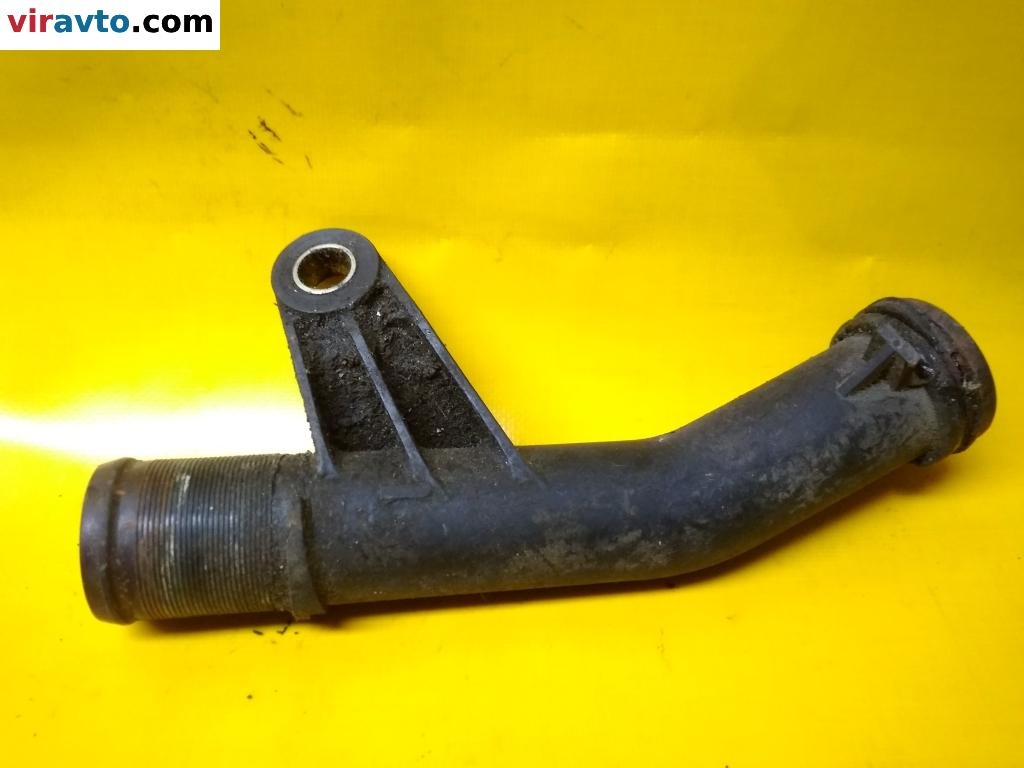 Патрубок к Renault Kangoo 2000
