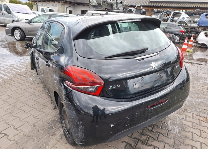 Интеркулер к Peugeot 208 2015