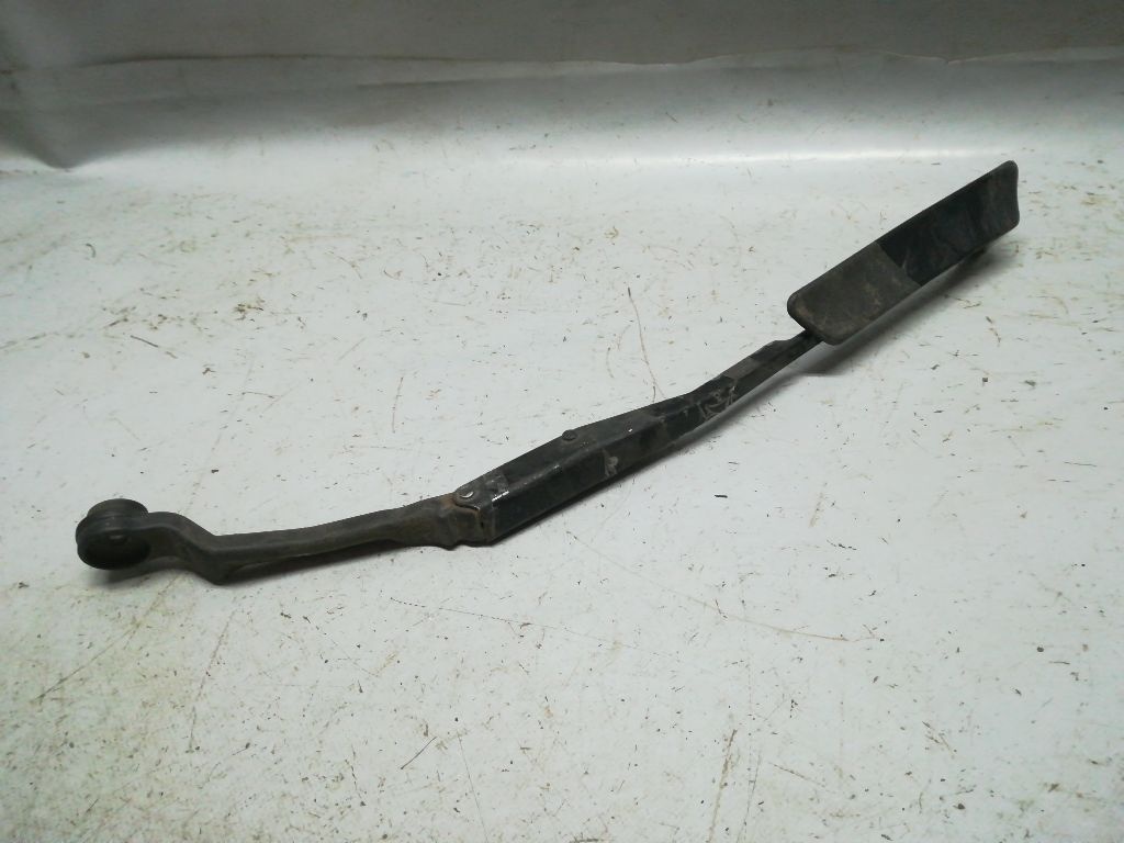 Щеткодержатель к Mazda Xedos 6 1996