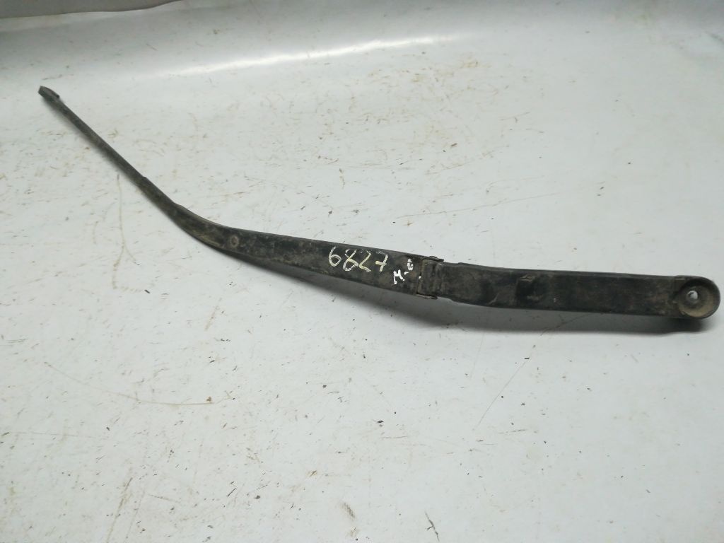 Щеткодержатель к Mazda 6 2003