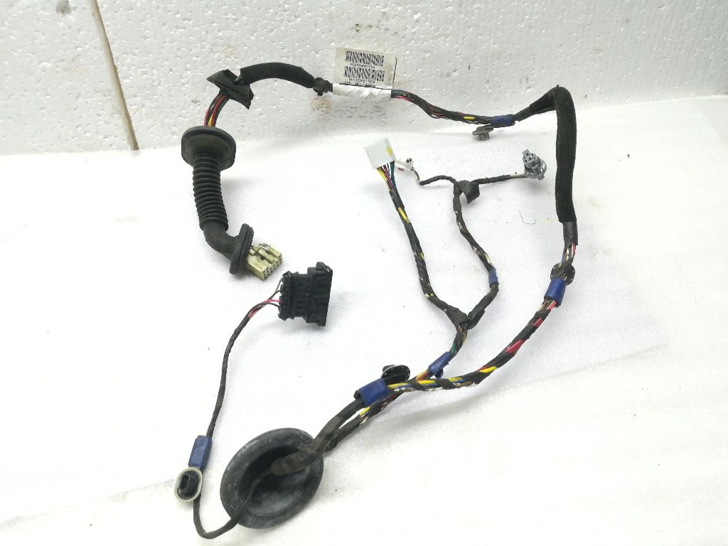 Проводка двери к Hyundai Sonata 2008