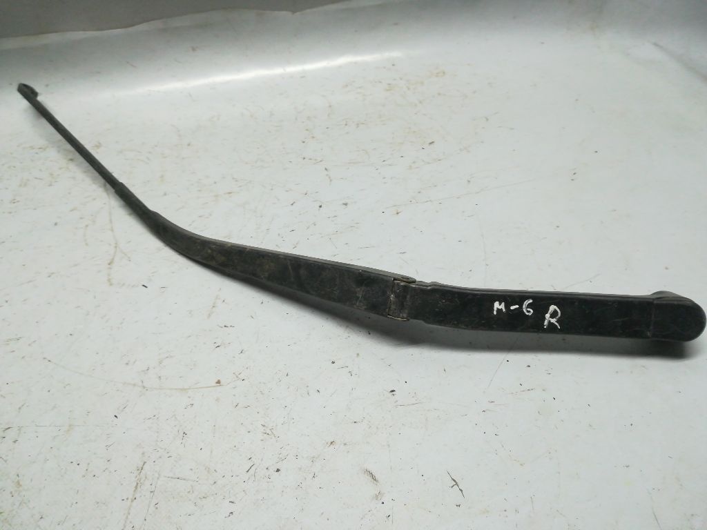 Щеткодержатель к Mazda 6 2003