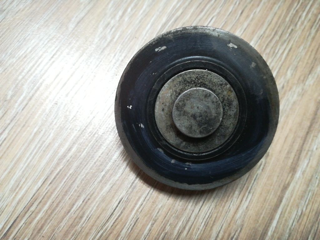 Ролик обводной к Mazda 626 1996