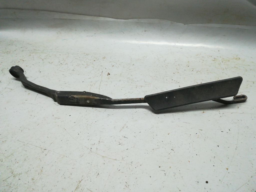 Щеткодержатель к Mazda Xedos 6 1997