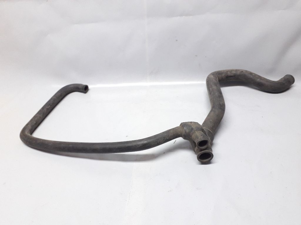 Патрубок к Renault 19 1992
