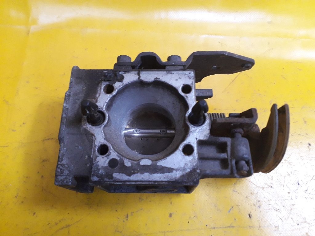 Моновпрыск к Renault Laguna 1995