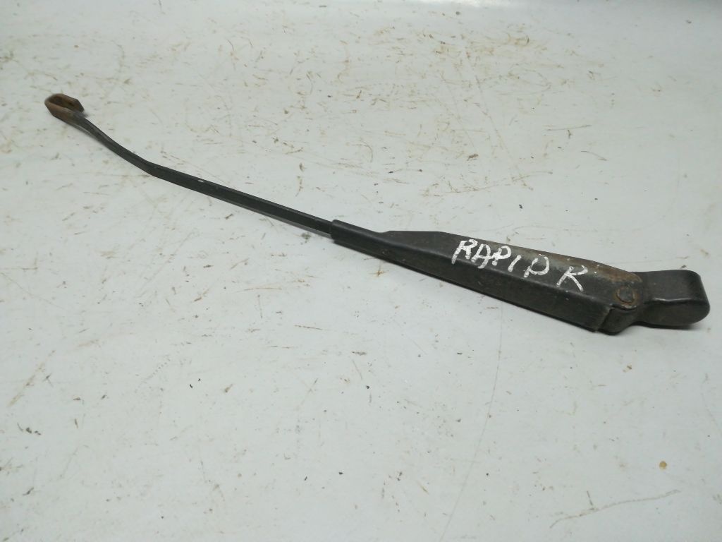 Щеткодержатель к Renault Rapid 1996