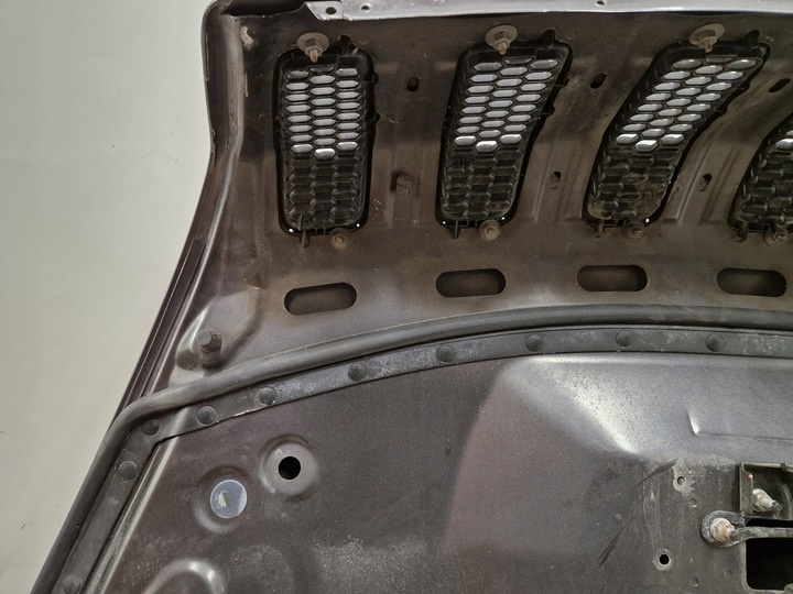Капот к Jeep Cherokee 2013