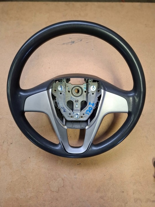Руль к Hyundai i20 2008