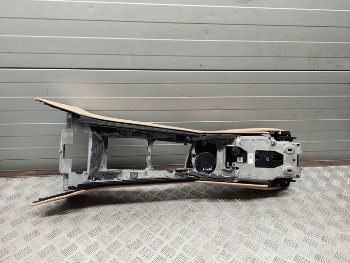 Подлокотник к Porsche Panamera 2009