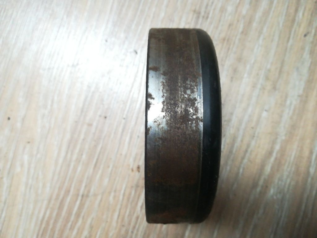Шкив помпы к Ford Focus 2004