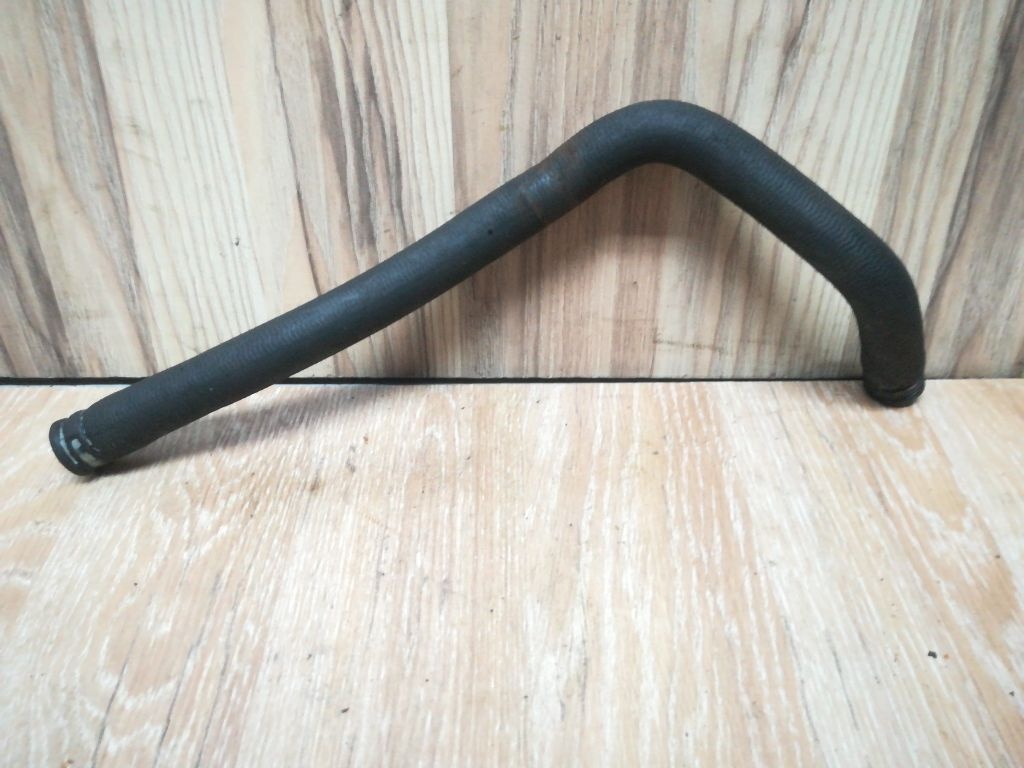 Патрубок к Chrysler Voyager 2003