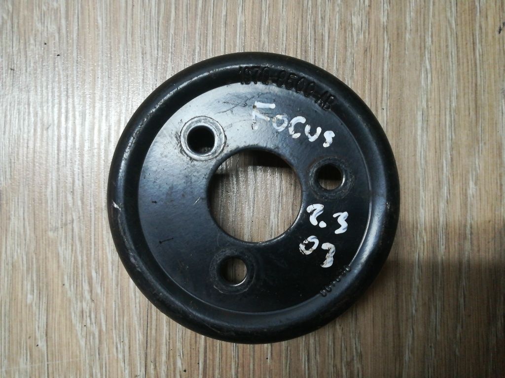 Шкив помпы к Ford Focus 2003