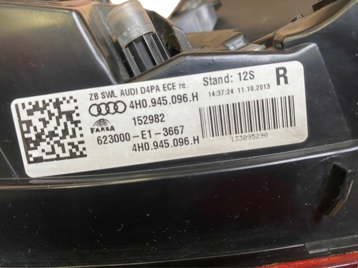 Фонарь задний правый к Audi A8 2013