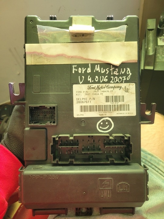 Блок комфорта к Ford Mustang 2004