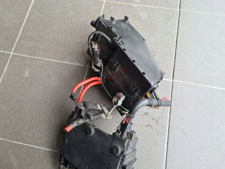 Блок предохранителей к Volvo V40 2012
