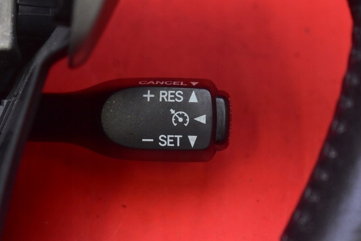 Руль к Toyota Auris 2006