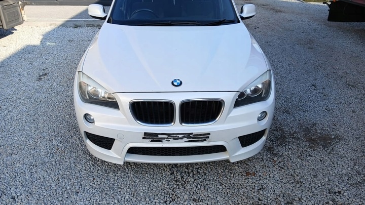 Капот к BMW X1 2009