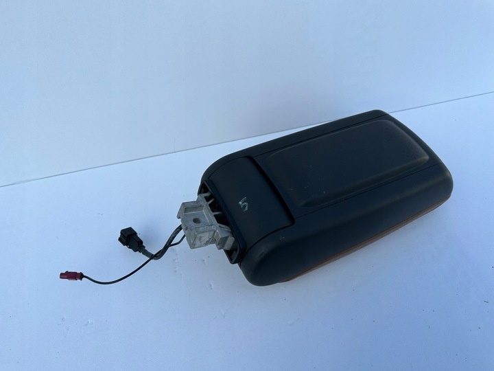 Подлокотник к Audi A6 2004
