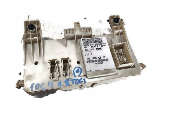 Блок предохранителей к Ford Focus 2005