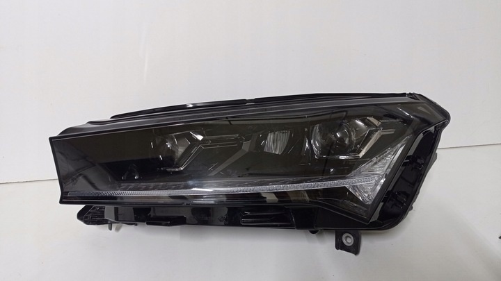 Фара левая к Skoda Enyaq 2020