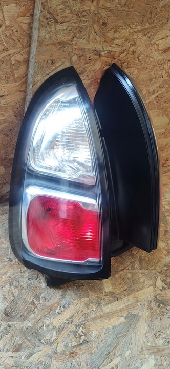 Фонарь задний левый к Citroen C3 2002