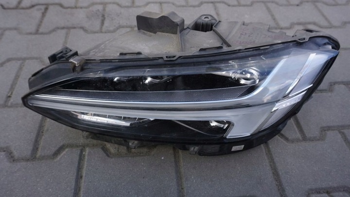 Фара левая к Volvo S90 2016