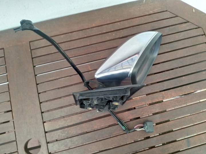 Зеркало наружное правое к SEAT Mii 2011