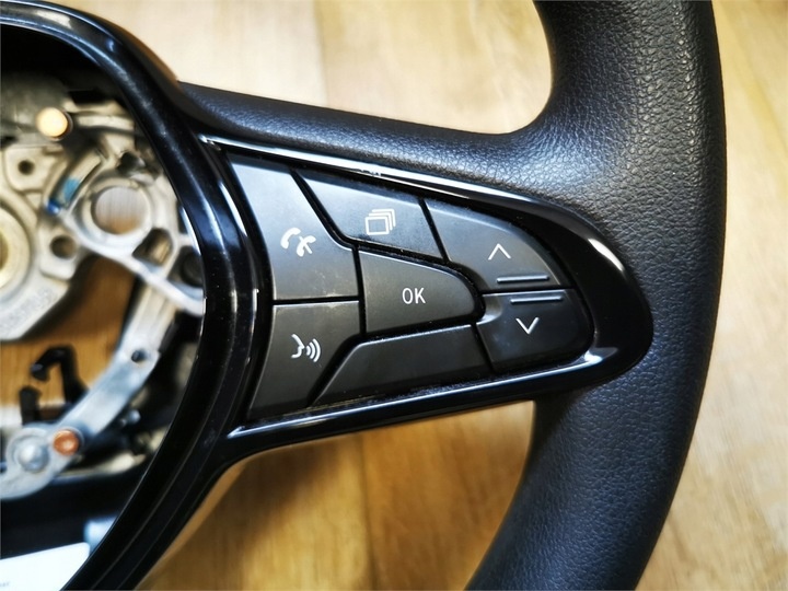 Руль к Renault Trafic 2014