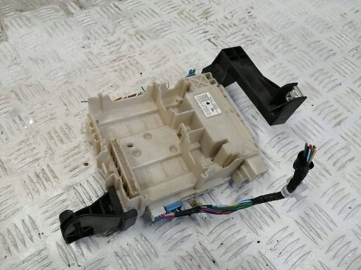 Блок предохранителей к Citroen C1 2014