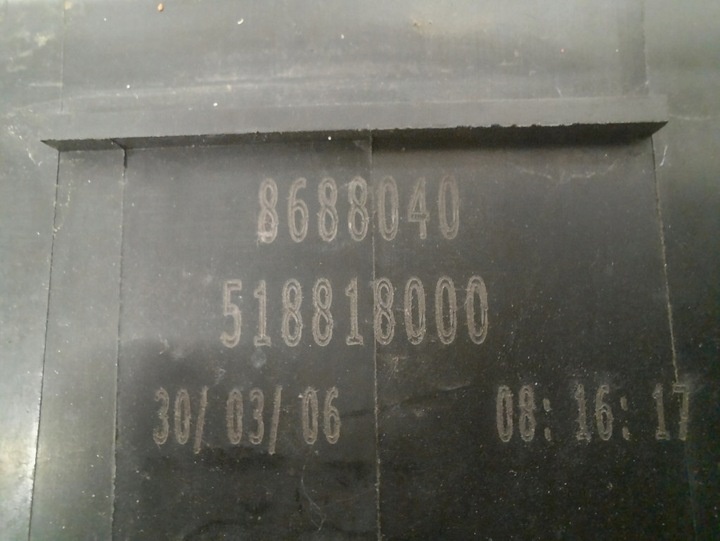 Блок предохранителей к Volvo S40 2004