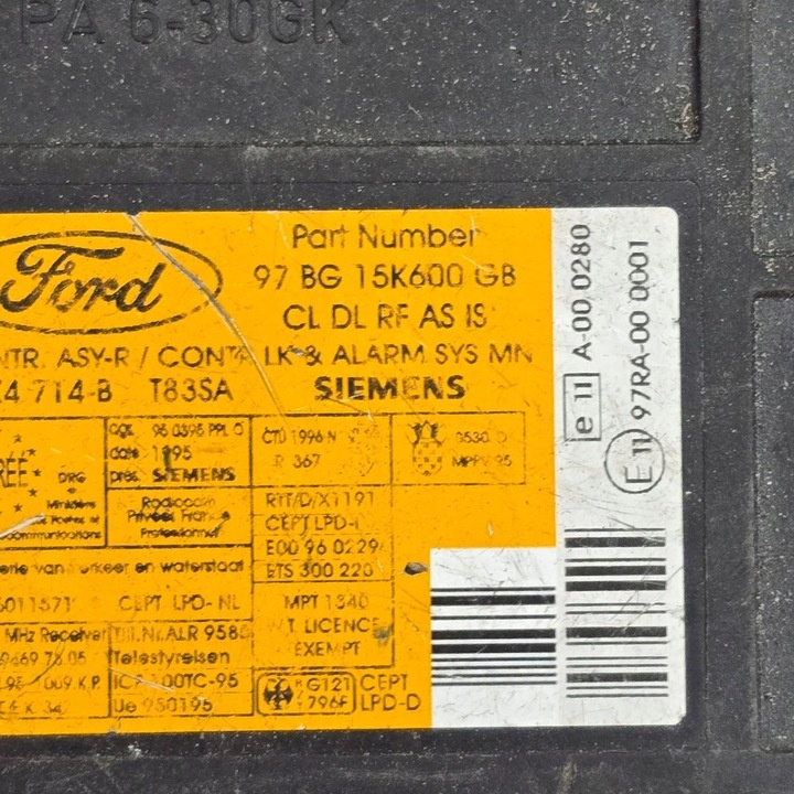 Блок предохранителей к Ford Mondeo 1996