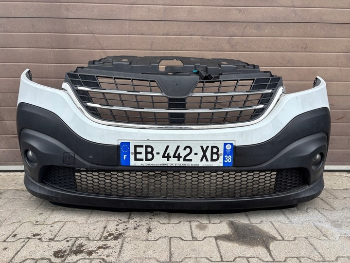 Бампер передний к Renault Trafic 2014