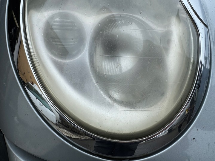 Фара правая к MINI Cooper 2000