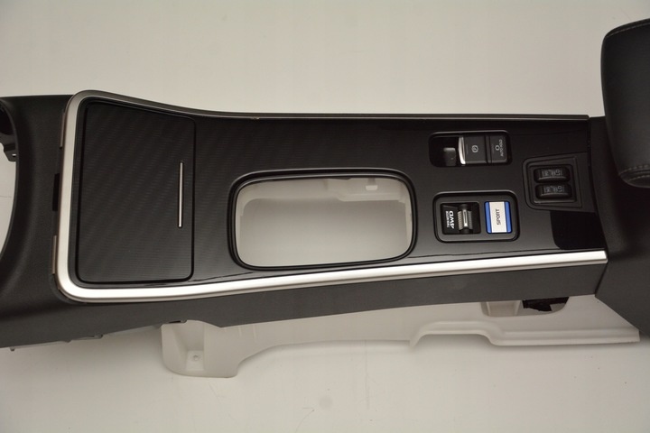 Подлокотник к Mitsubishi Outlander 2012
