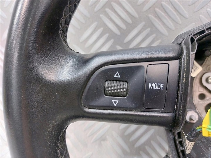 Руль к Audi Q5 2008